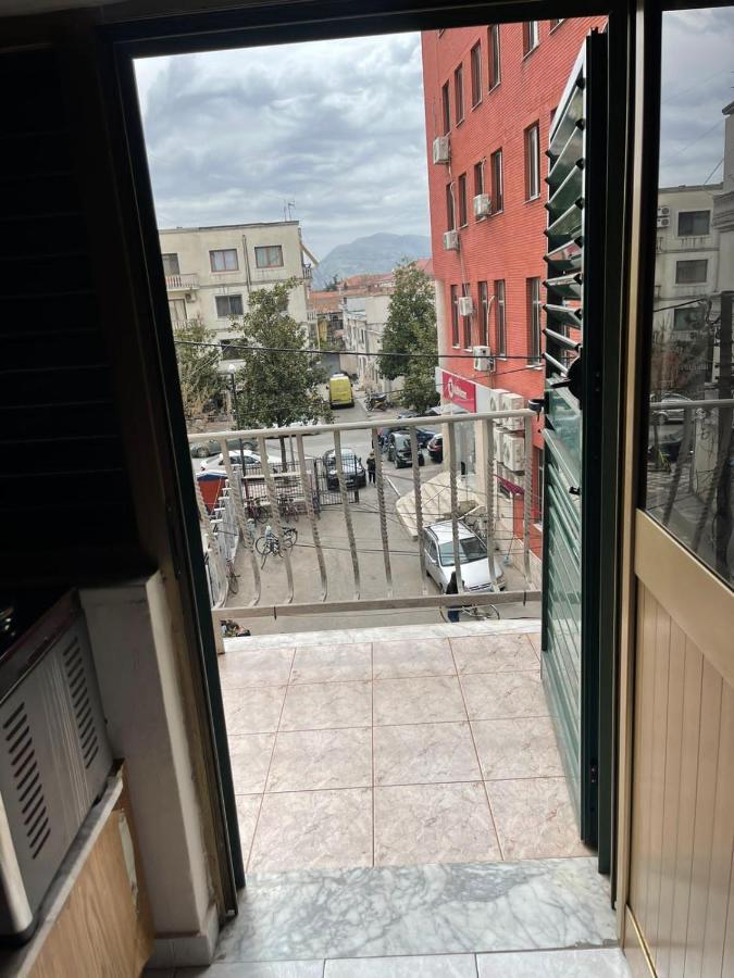 Vila Dedi Lägenhet Shkodër Exteriör bild
